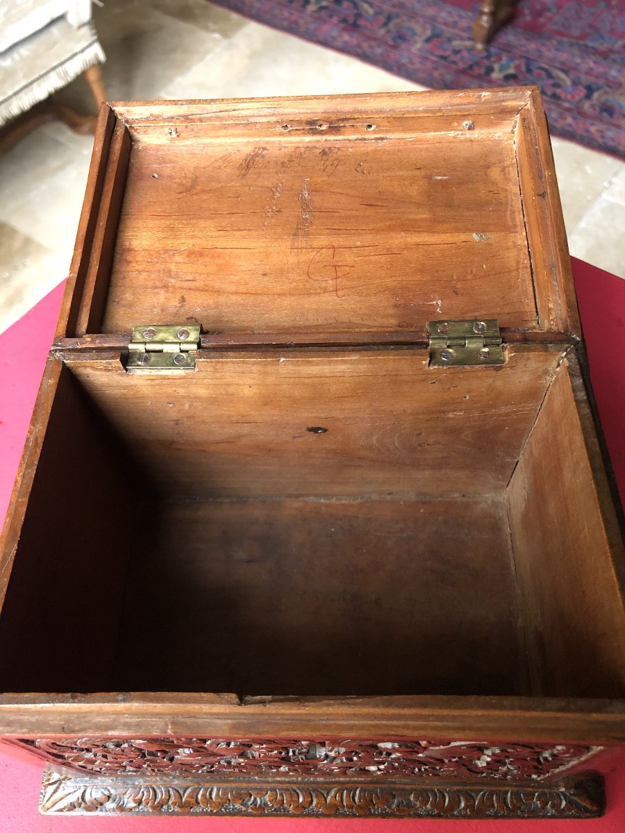 Wooden Box From Saint Lucia, 17th Century.-photo-4