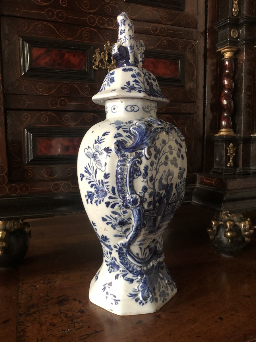 Delft Covered Vase, 18th Century .-photo-4