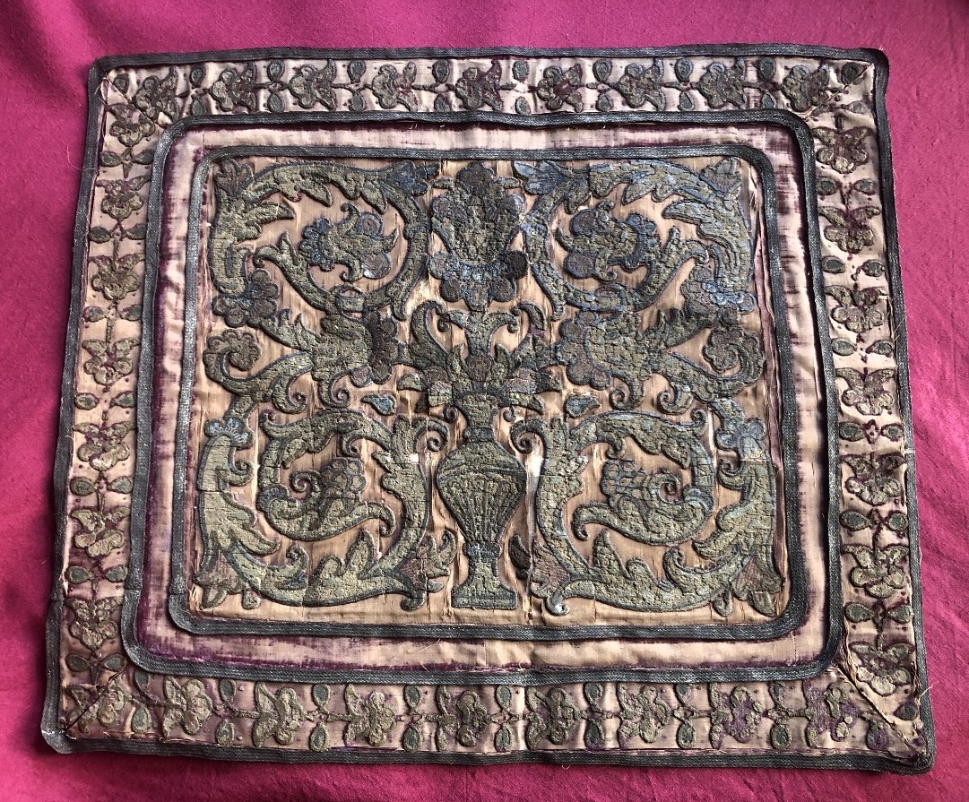 Fabrics, 17th Century .-photo-6