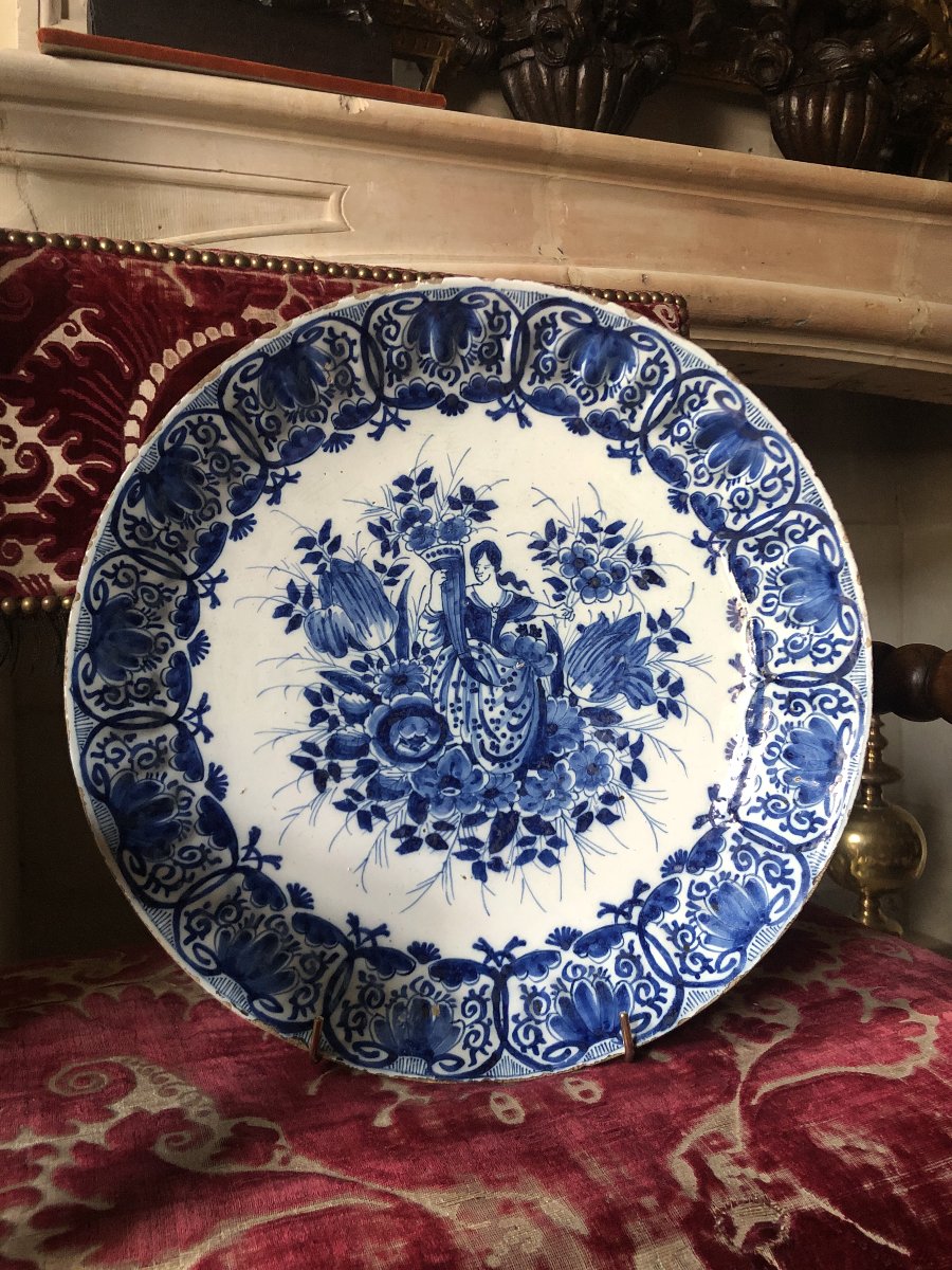 Grand plat Delft, XVIIIème .