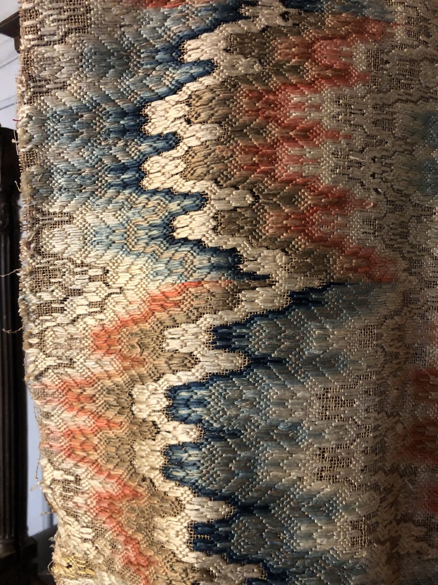 Textiles, 17th Century.-photo-4