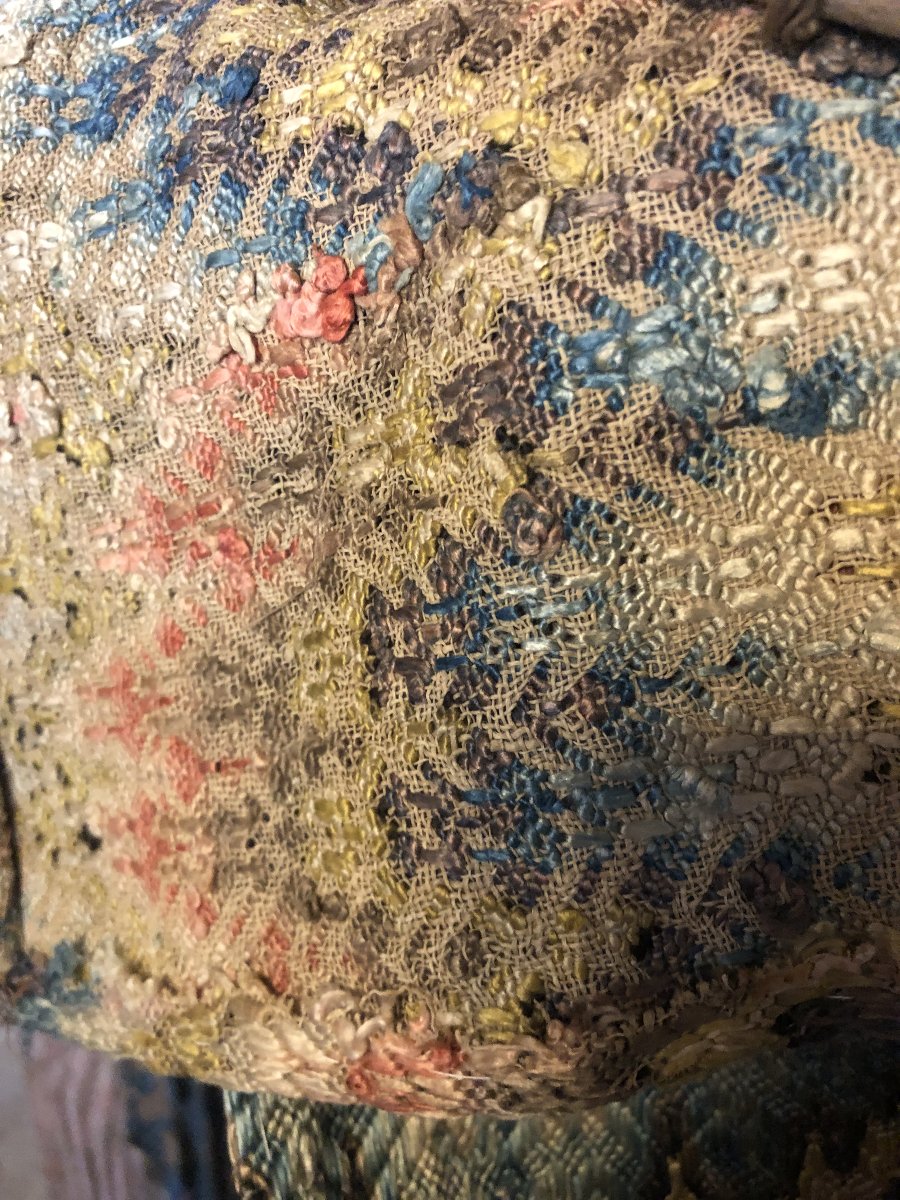 Textiles, 17th Century.-photo-3
