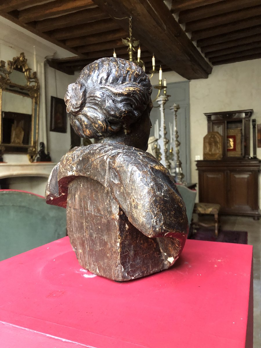 Bust Of A Woman, 17th Century.-photo-1