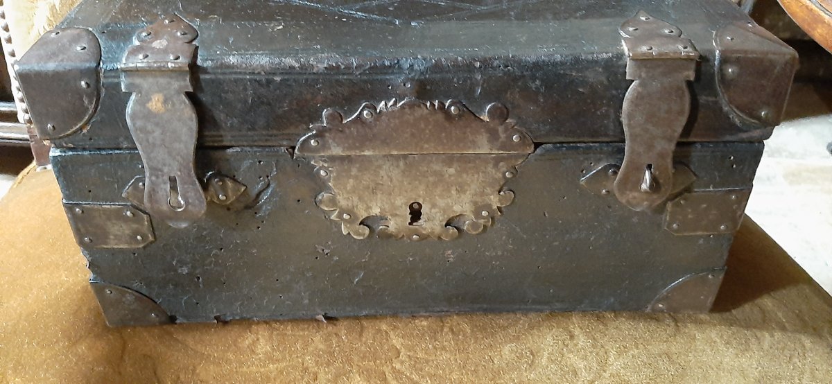 Box, 18th Century.-photo-3