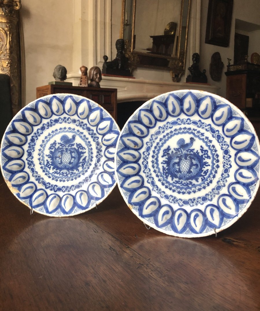 Paire de coupelles Delft, XVIIIème .