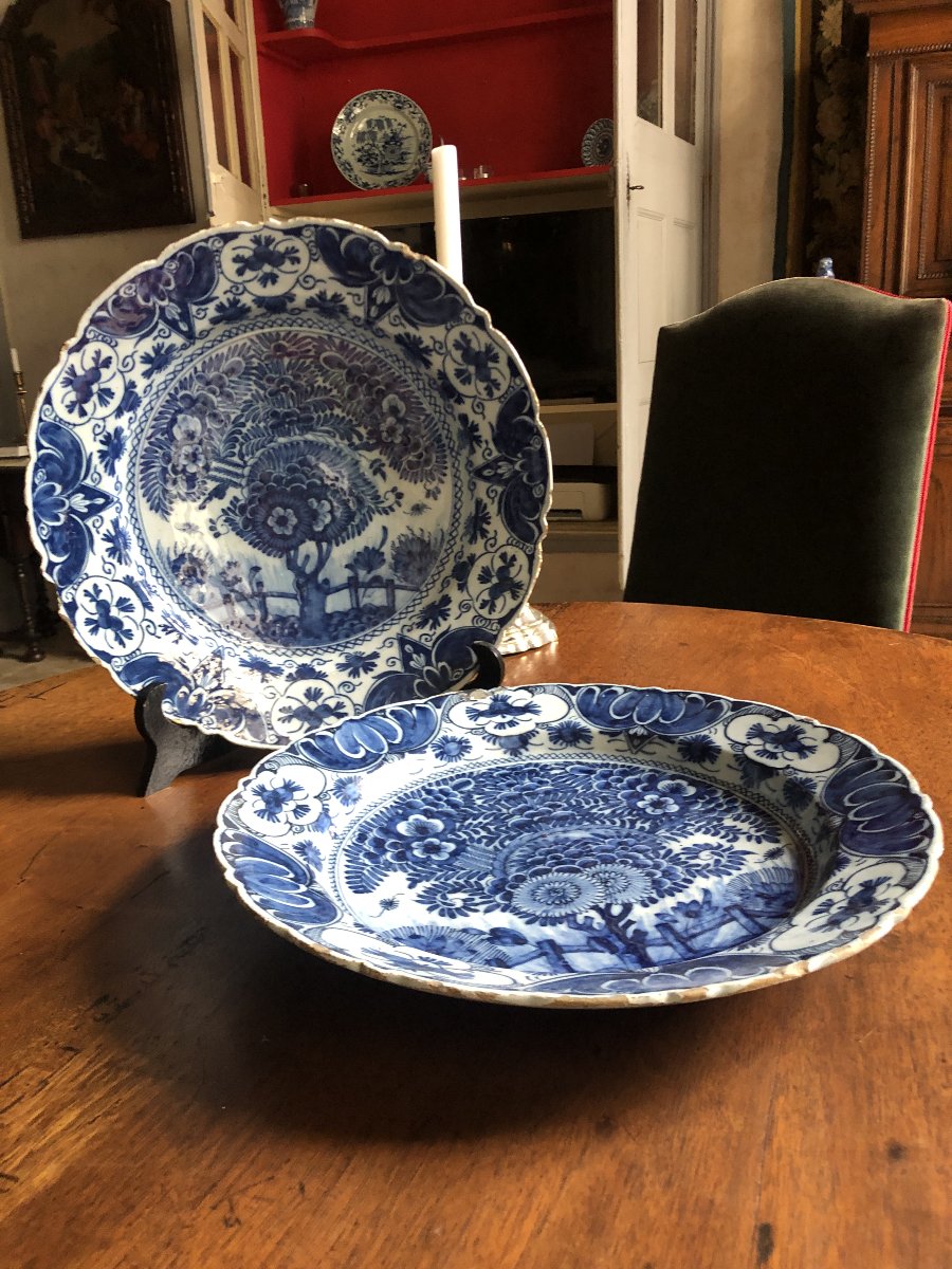 Paire de plats, Delft XVIIIème  .