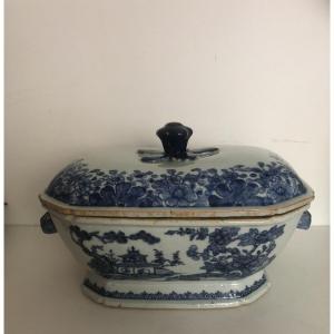Chinese Terrine, 18th Century.