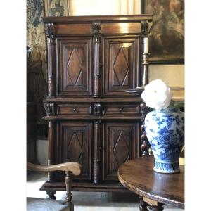 Petit buffet, XVIIème .