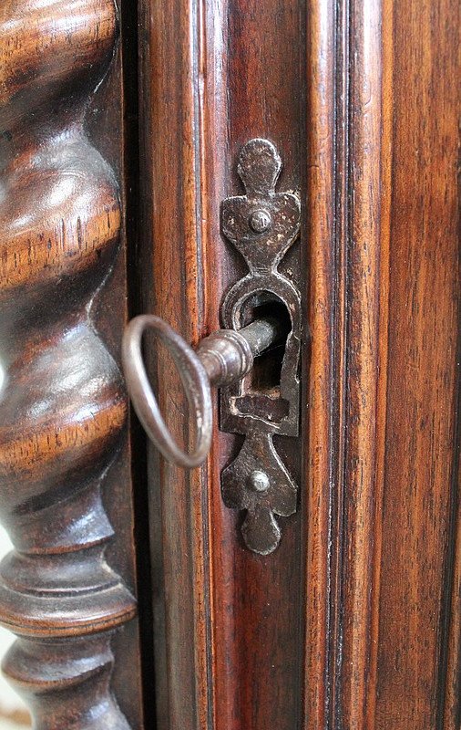 Small Storage Cabinet In Solid Walnut, Gothic Taste - 1900s-photo-2