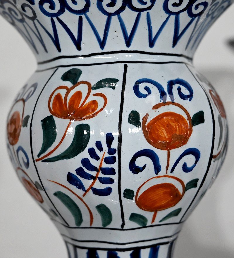 Paire De Vases En Faïence Polychrome De Delft – XIXe-photo-2