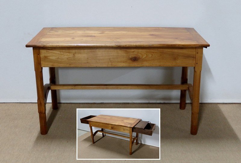 Rectangular Table In Solid Cherry - Mid Nineteenth