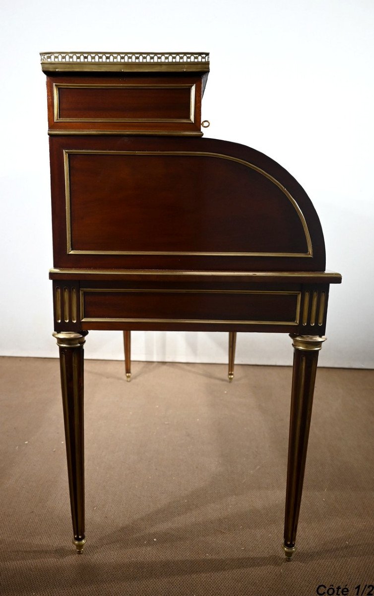 Important Cylinder Desk In Mahogany, Louis XVI Style, Napoleon III Period - 2nd Half Nineteenth-photo-5
