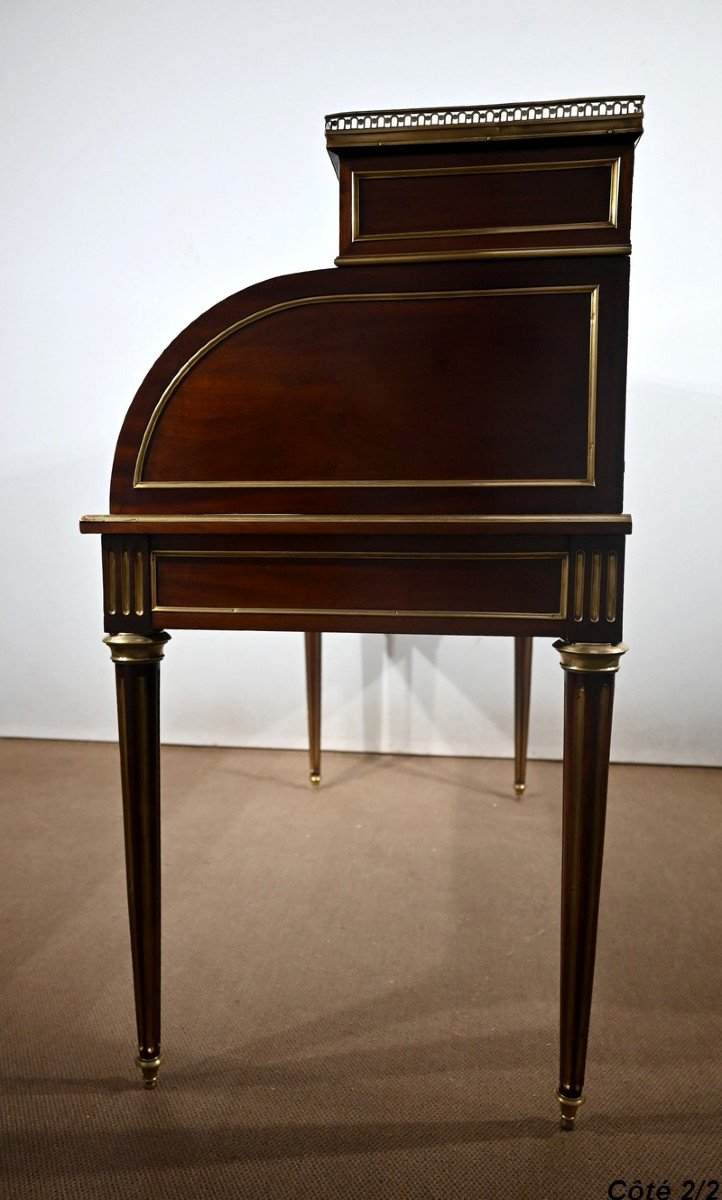 Important Cylinder Desk In Mahogany, Louis XVI Style, Napoleon III Period - 2nd Half Nineteenth-photo-6