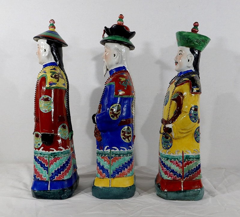 Important Earthenware Statues -photo-1