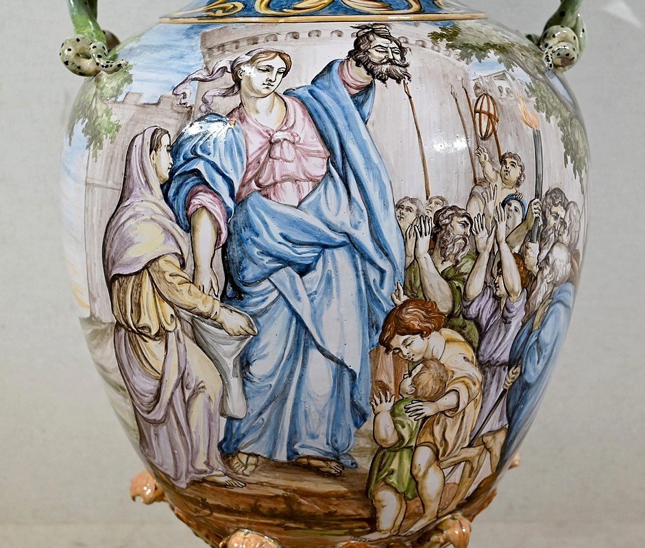 Vase Set On Bolster In Majolica, Italy - Nineteenth-photo-4