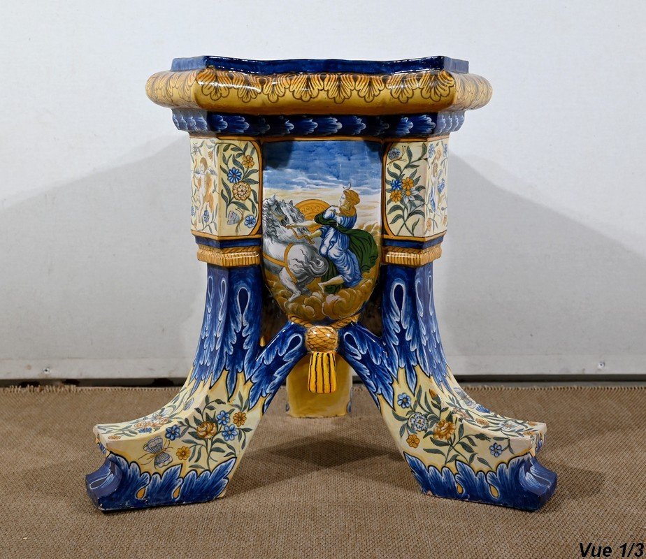 Vase Set On Bolster In Majolica, Italy - Nineteenth-photo-6