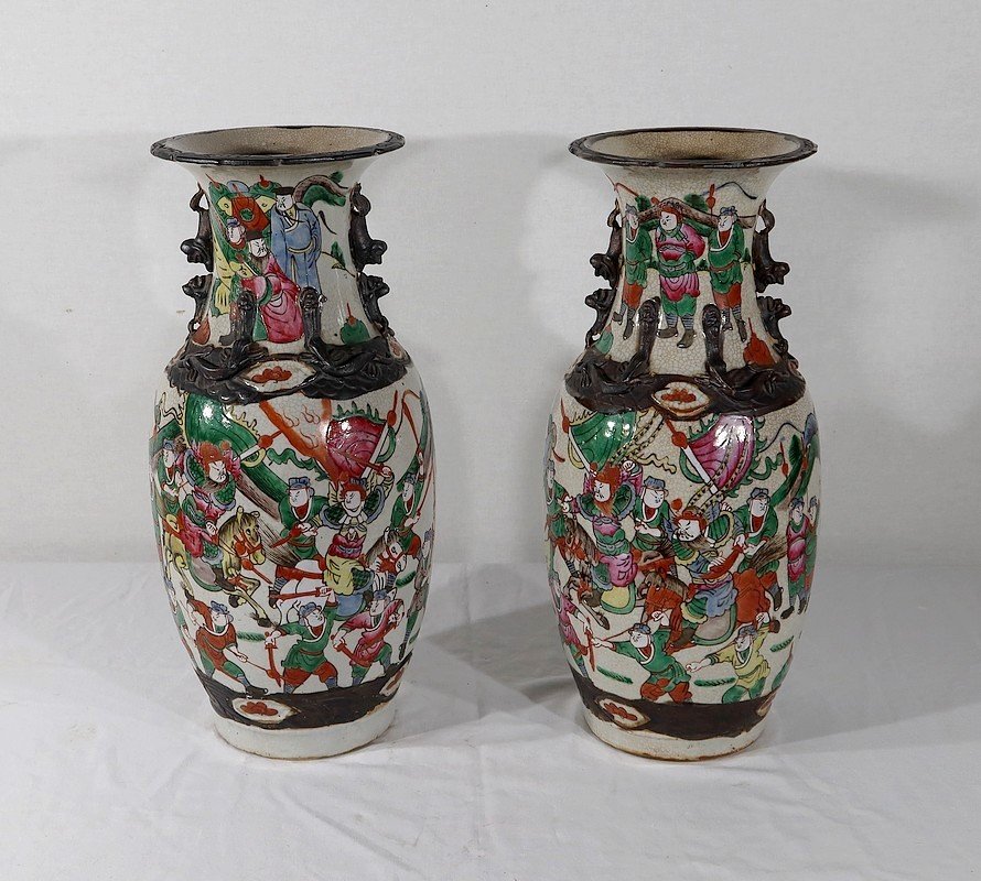 Paire De Vases En Porcelaine De Nankin, Chine – Fin XIXe