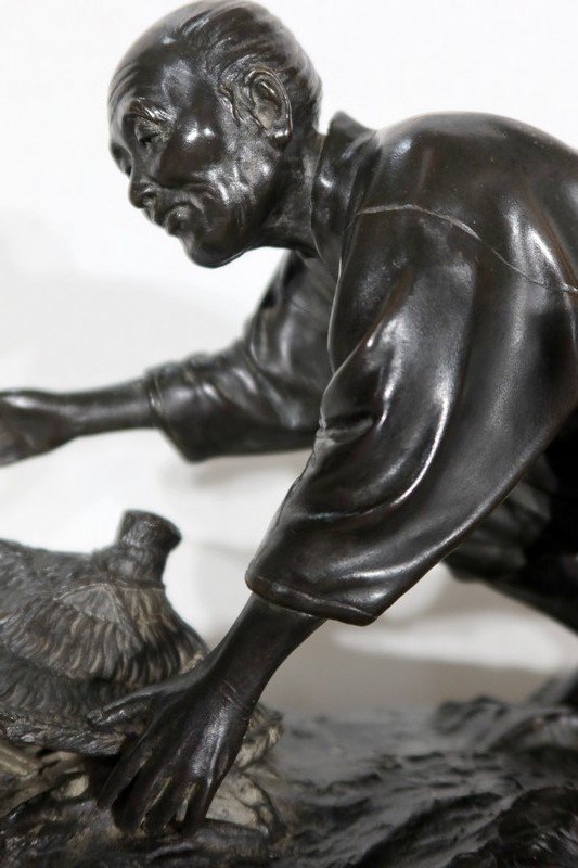 Bronze « Le Paysan Piégeant L’oiseau Sous Son Chapeau », Chine – Début XXe-photo-4
