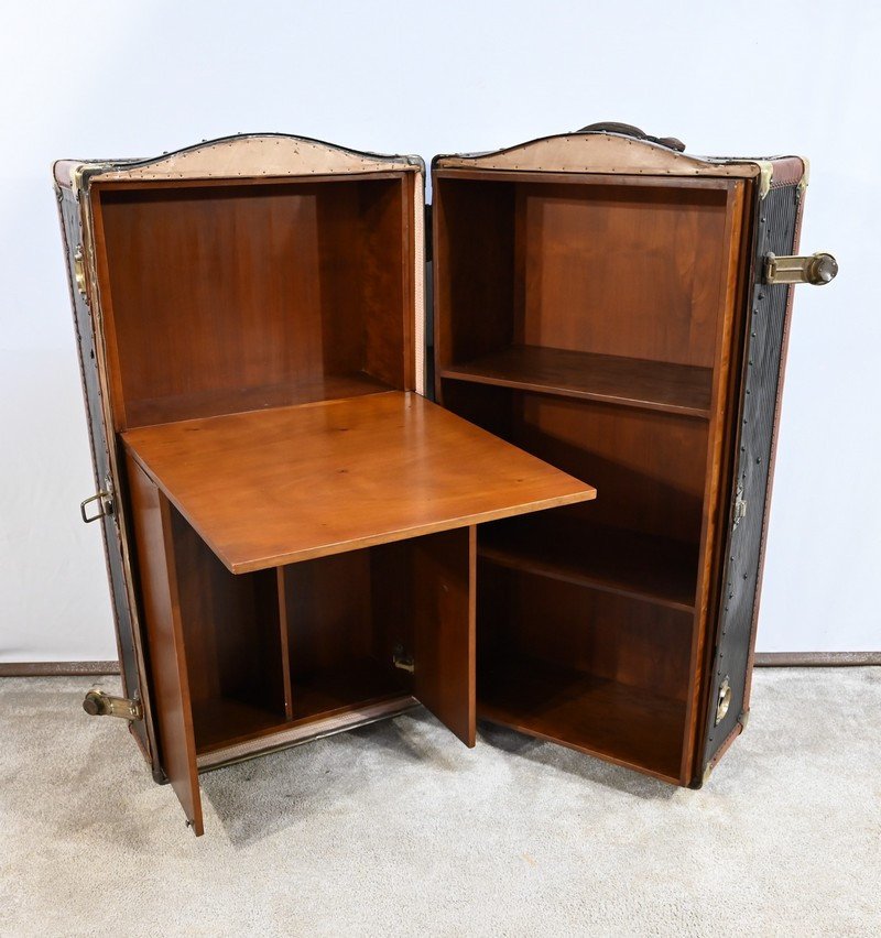 Secretary Trunk, Mahogany Interior, Stamped Innovation – 1900-photo-4