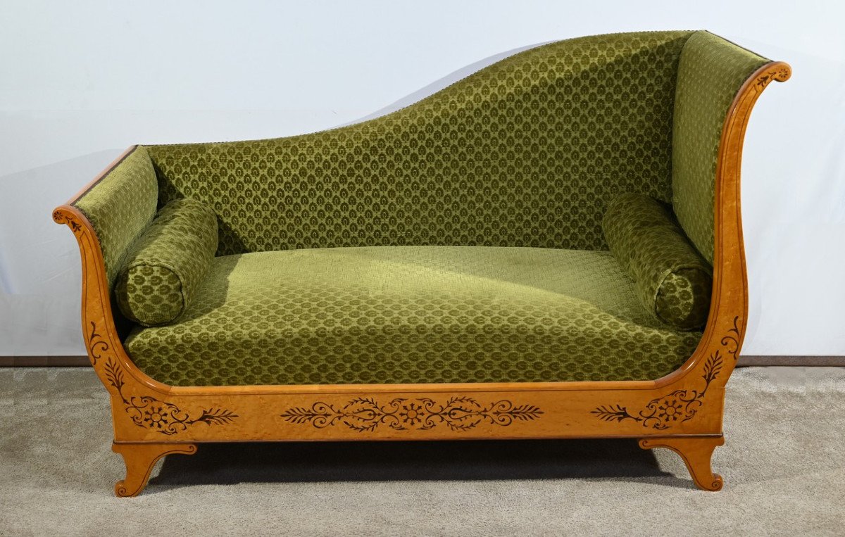 Maple Speckled Daybed, Charles X Period – Early 19th Century