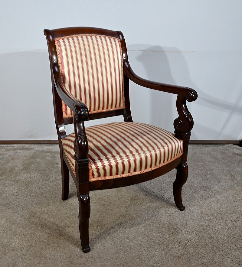 Pair Of Armchairs In Solid Cuban Mahogany, Restoration Period – Early 19th Century-photo-4