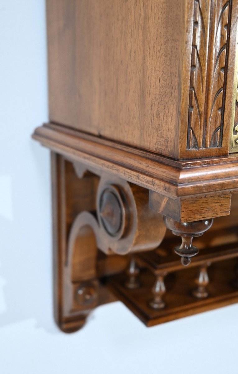 Small Walnut Wall Unit – 1920-photo-4