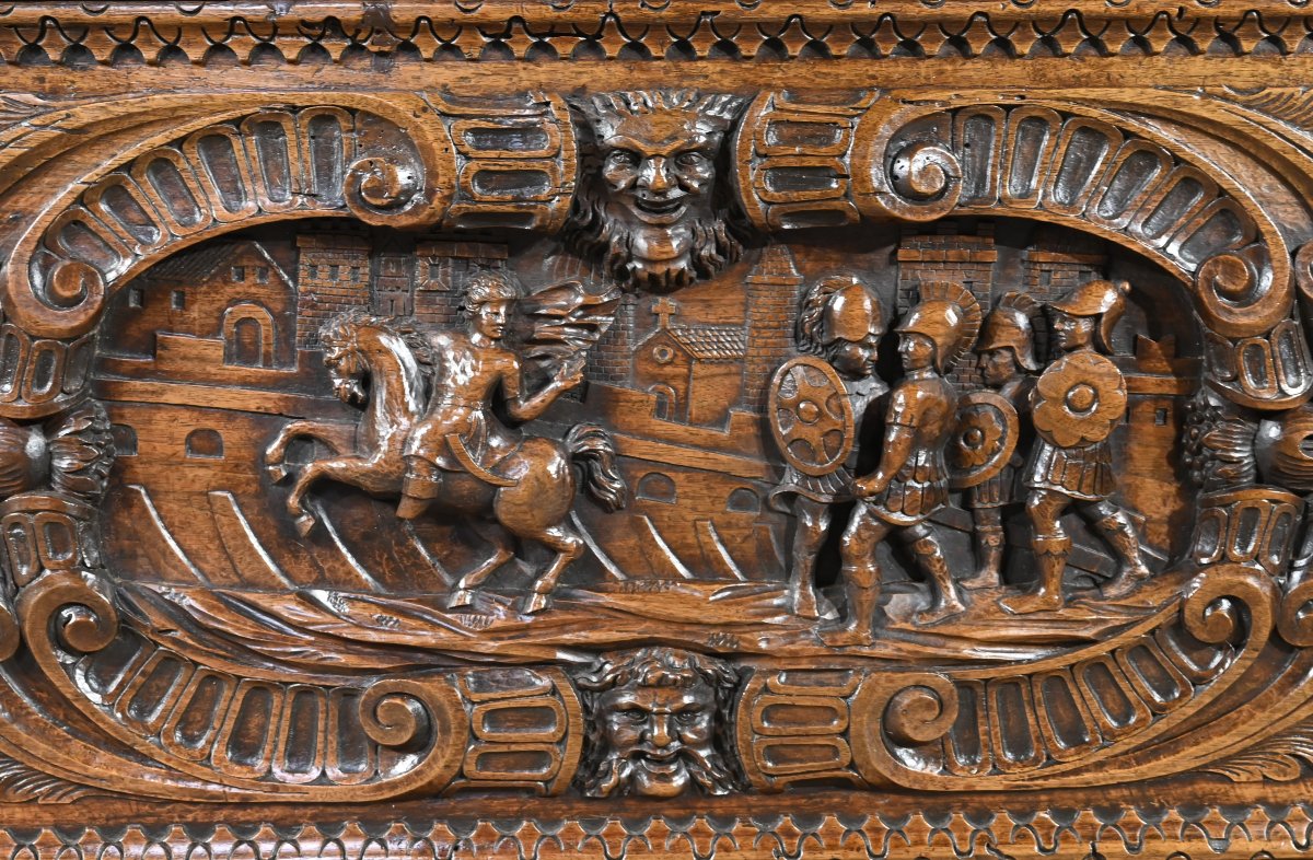 French Walnut Chest, Italian Renaissance Style – Late 18th Century-photo-8