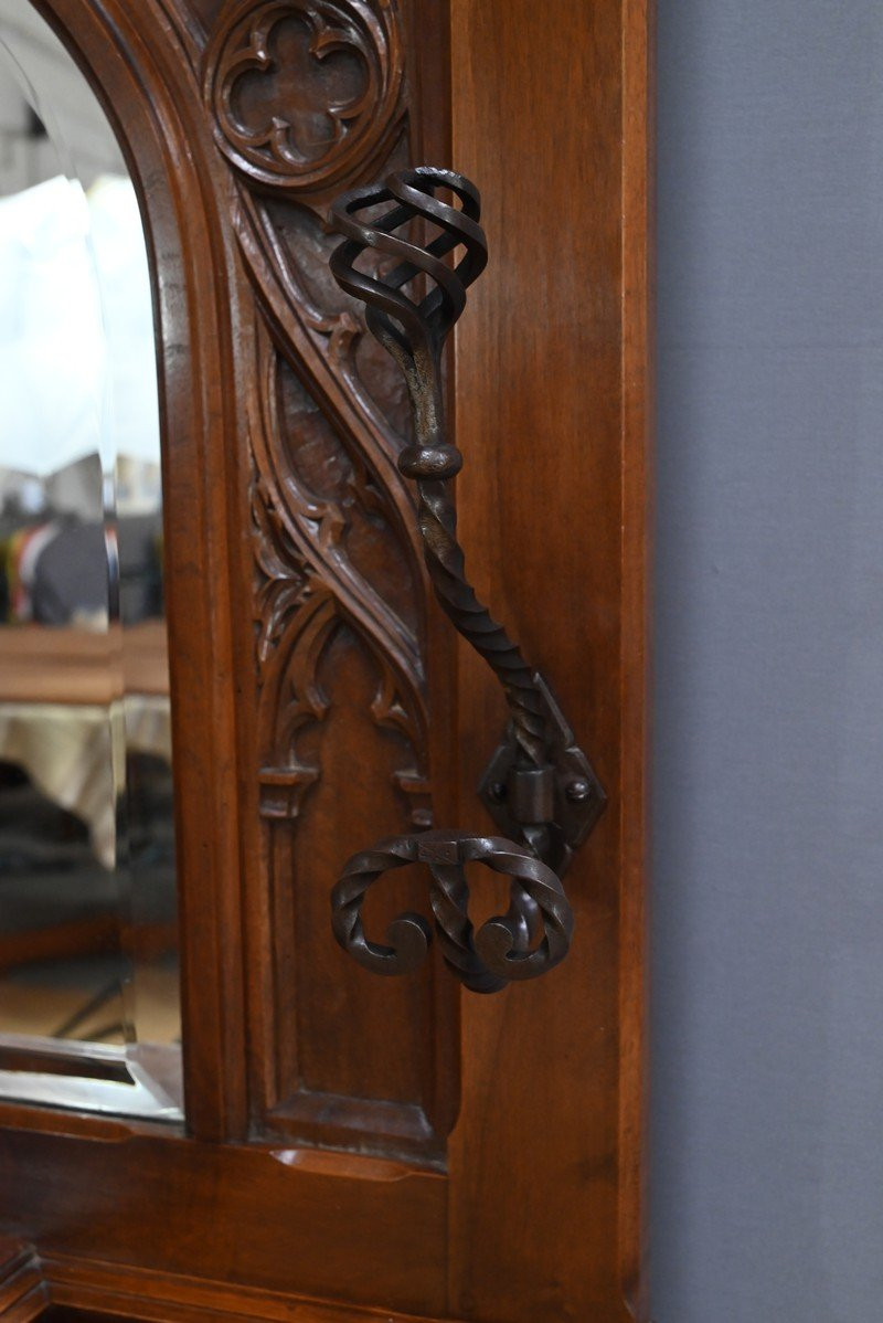 Mahogany Cloakroom, Neo-gothic Style – Early 20th Century-photo-8