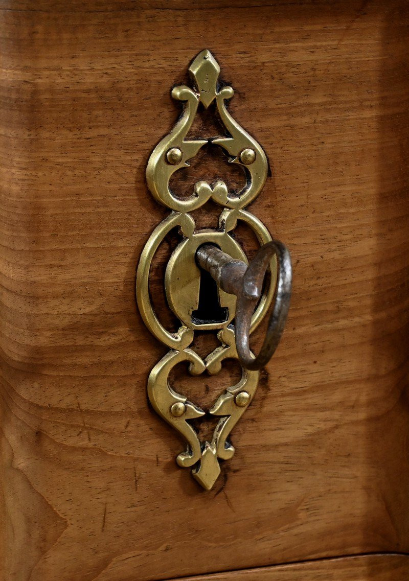 Nantes Arbalète Commode In Cuban Mahogany, Louis XV Period – 18th Century-photo-2