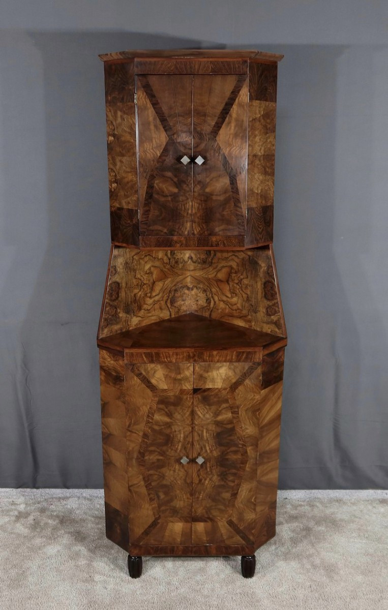 Walnut Corner Cabinet, Art Deco - 1930