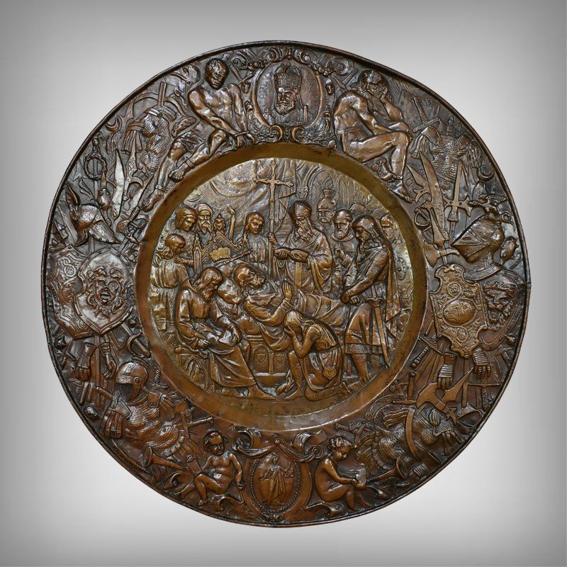 Pair Of Important “charlemagne” Embossed Copper Trays – Late 19th Century-photo-3