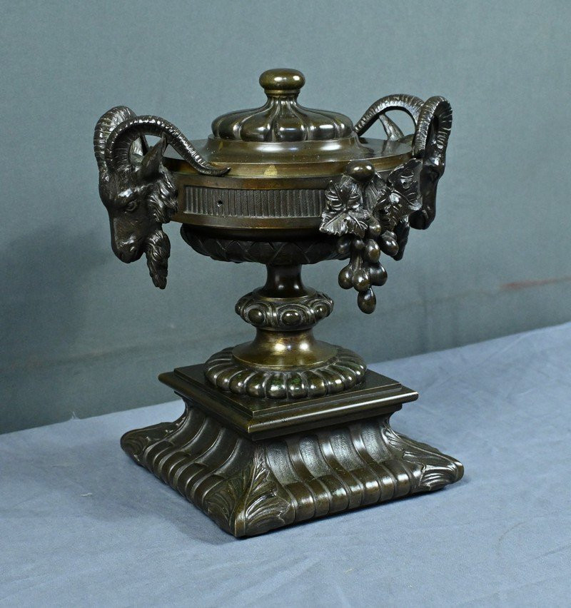 Coupe décorative en Bronze, époque Napoléon III – Milieu XIXe-photo-3