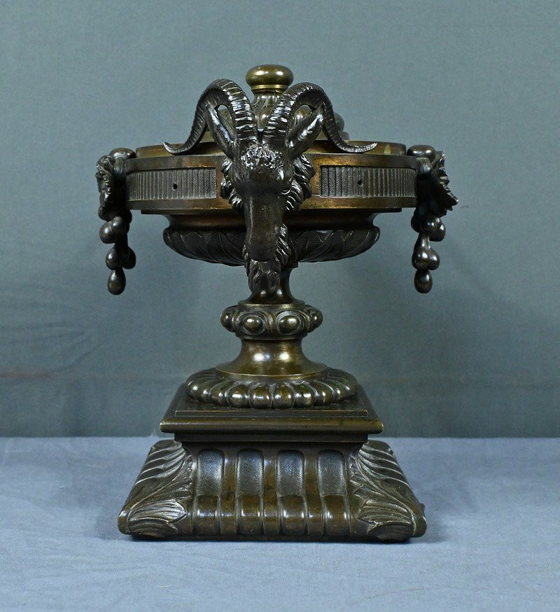 Coupe décorative en Bronze, époque Napoléon III – Milieu XIXe-photo-4