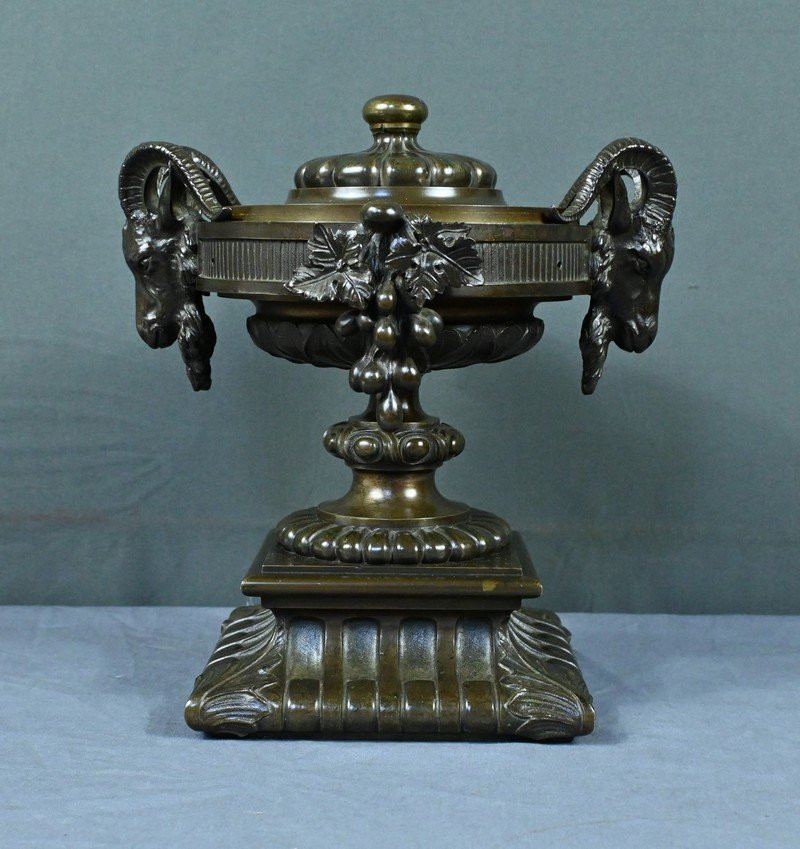 Coupe décorative en Bronze, époque Napoléon III – Milieu XIXe-photo-7
