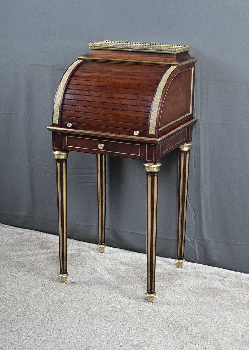 Small Mahogany Parlor Cabinet, Louis XVI Style – Second Half Of The 19th Century-photo-3