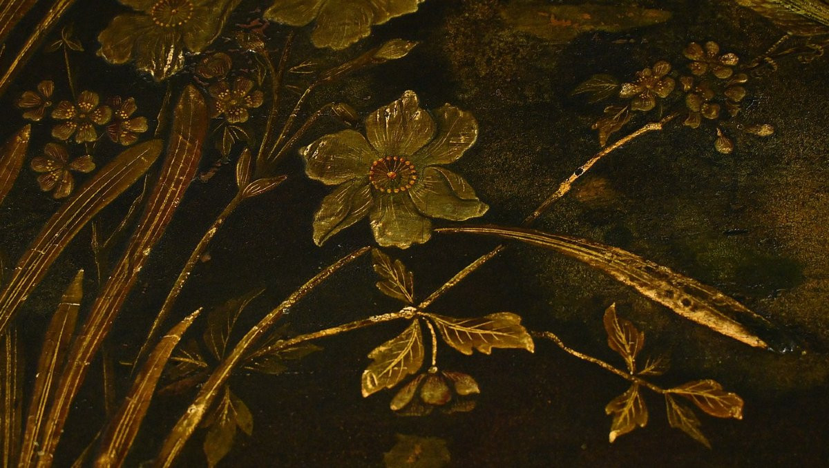 Table à Thé en Bois Laqué à Décors Asiatiques – Fin XIXe-photo-1