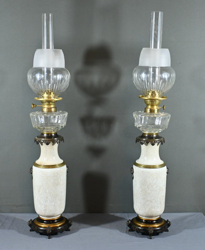 Lampes à Pétrole en Céramique, Maison Numberger-Lemonon – Milieu XIXe