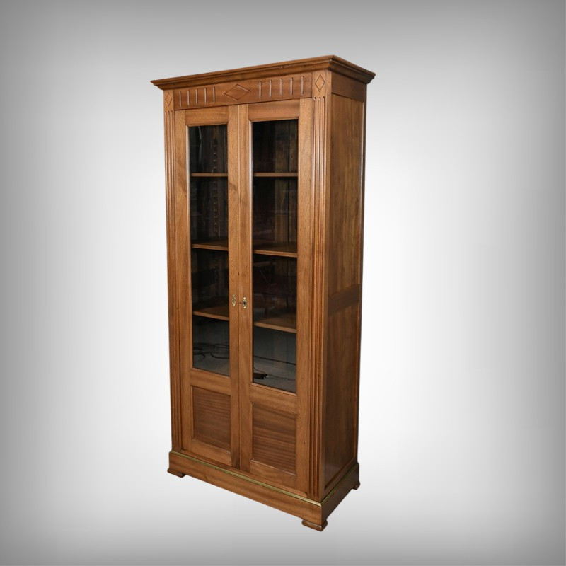 Petite Bibliothèque Vitrée en Acajou, style Louis XVI – 1930