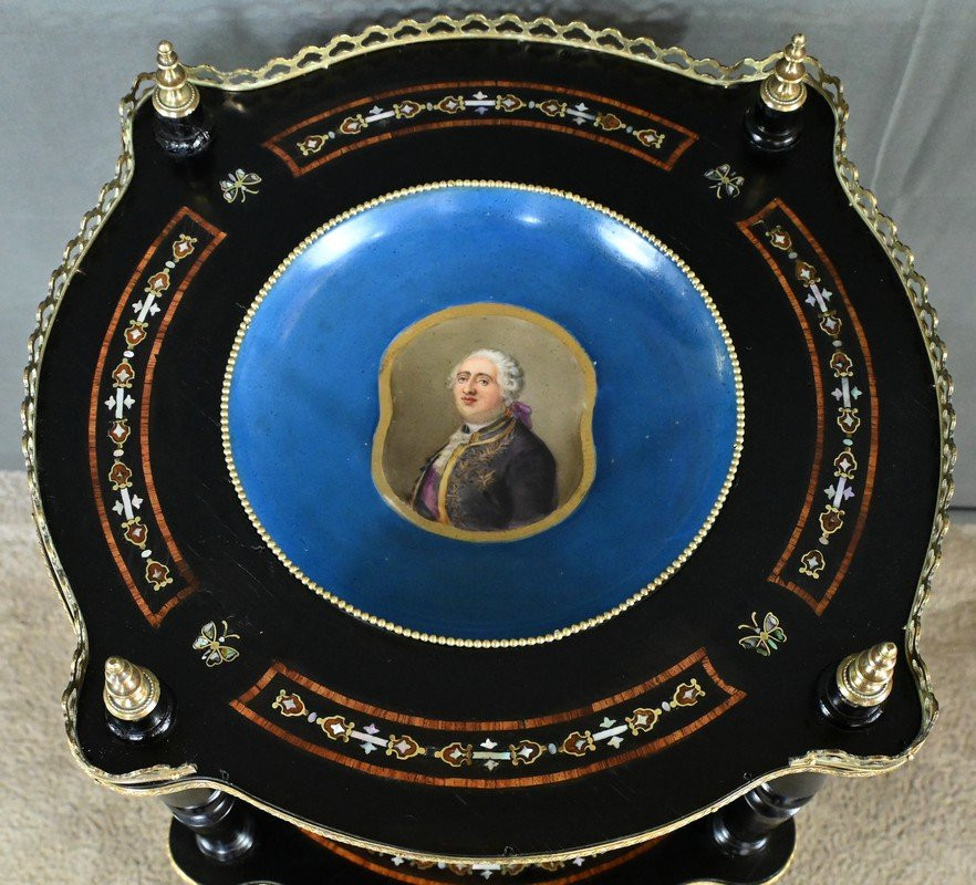 Blackened Wood Pedestal Table, "portrait Of Louis XVI", Napoleon III Period – Mid-19th Century-photo-1