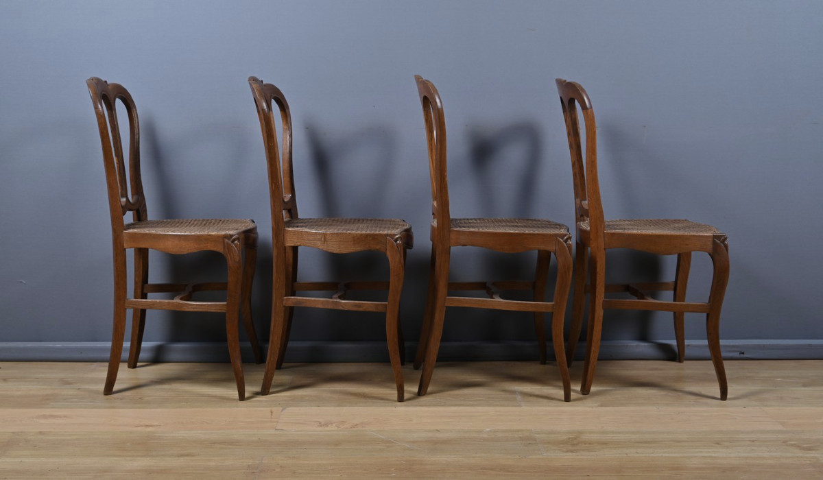 Suite de 4 Chaises en Chêne, goût Louis XV – 2ème moitié XIXe-photo-1