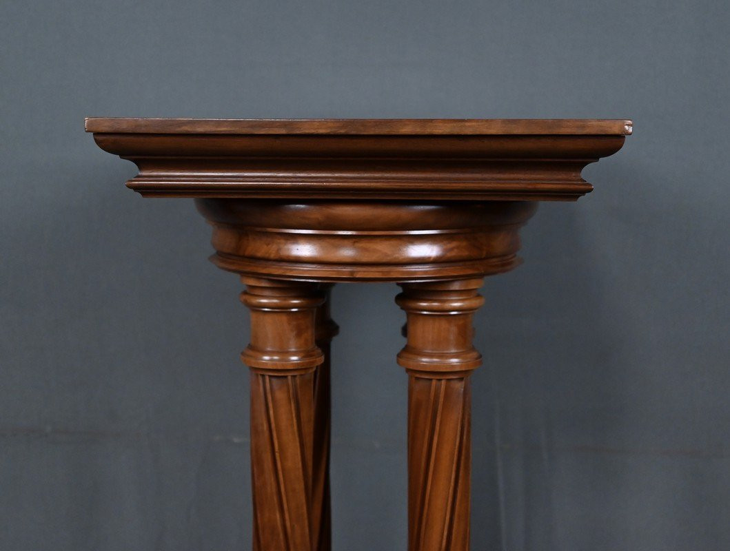 Swivel Walnut Side Table, Neo-gothic Style – 1900-photo-3
