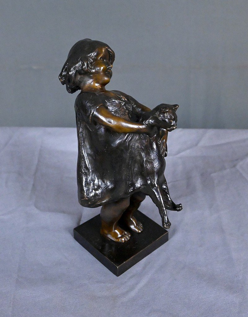 Bronze "the Little Girl And The Cat" Signed J. Clara – Early 20th Century-photo-3