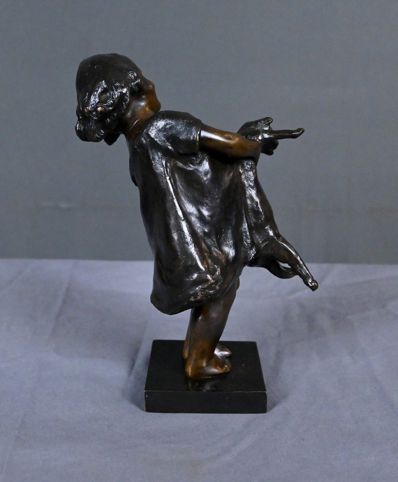 Bronze "the Little Girl And The Cat" Signed J. Clara – Early 20th Century-photo-1