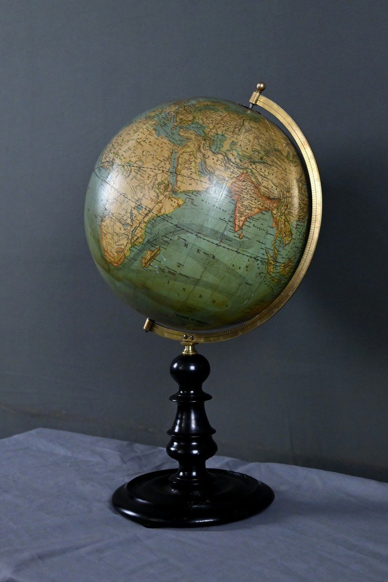 Globe Terrestre ed.Hachette, signé M. Vivien de Saint Martin – 1870-photo-4