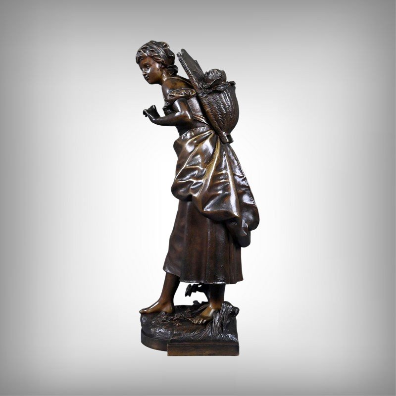Bronze « Jeune Fille au Panier », signé E. Bouret – Fin XIXe-photo-2