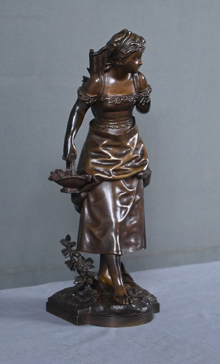 Bronze « Jeune Fille au Panier », signé E. Bouret – Fin XIXe-photo-4