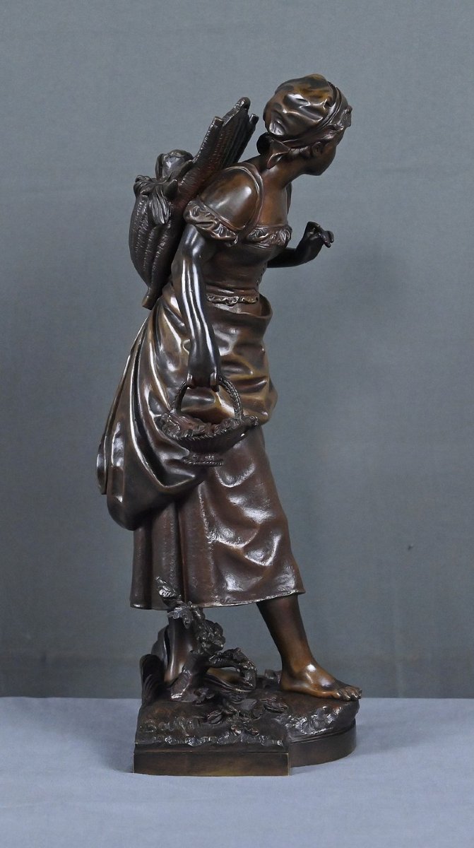 Bronze « Jeune Fille au Panier », signé E. Bouret – Fin XIXe-photo-6