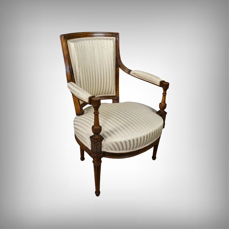 Fauteuil Cabriolet En Hêtre, époque Louis XVI – 2ème Partie XVIIIe