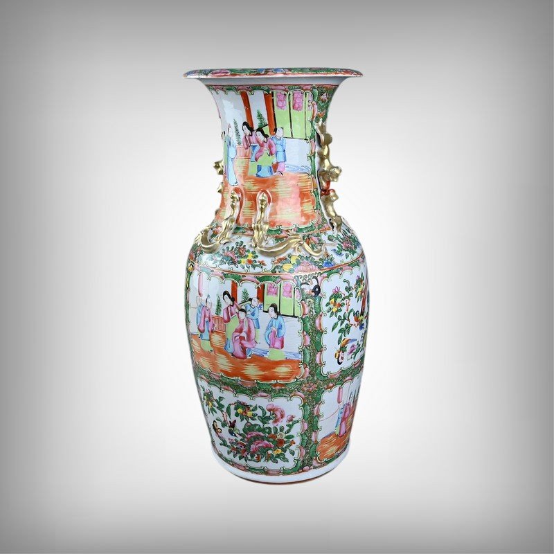 Important Vase en Porcelaine de Canton, Chine – Fin XIXe