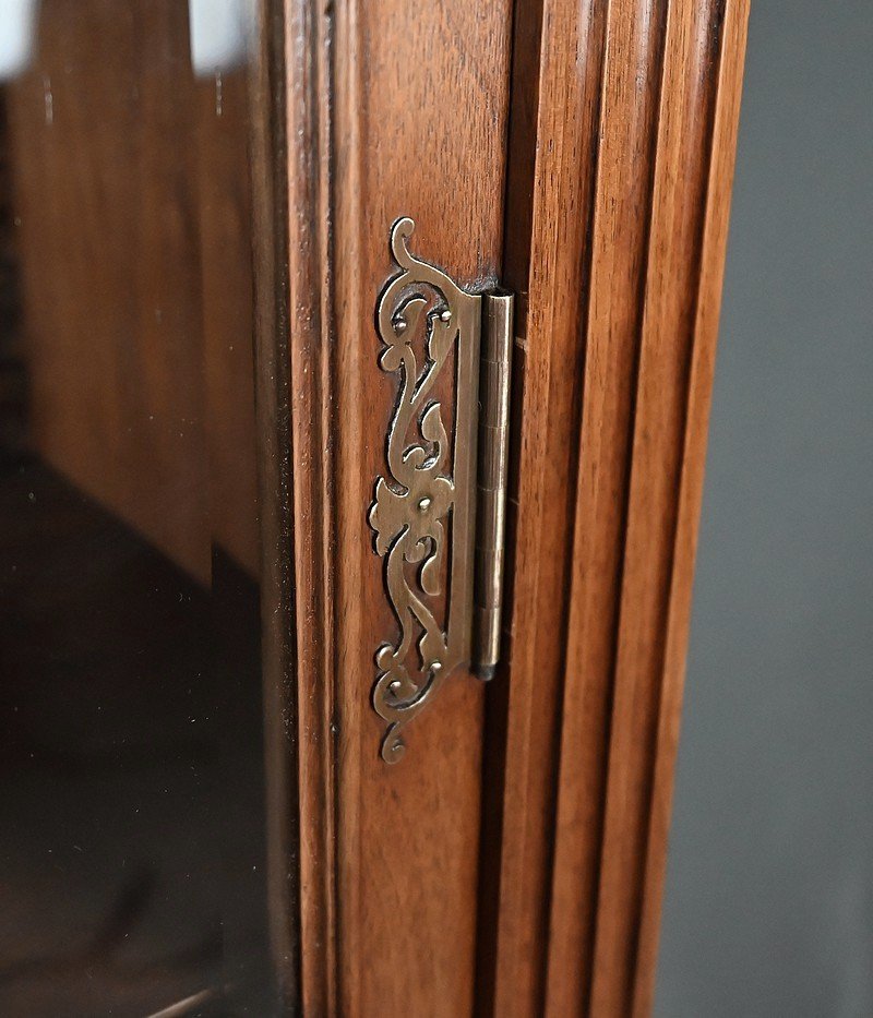 Walnut Display Cabinet, Louis XVI Style – Early 20th Century-photo-4